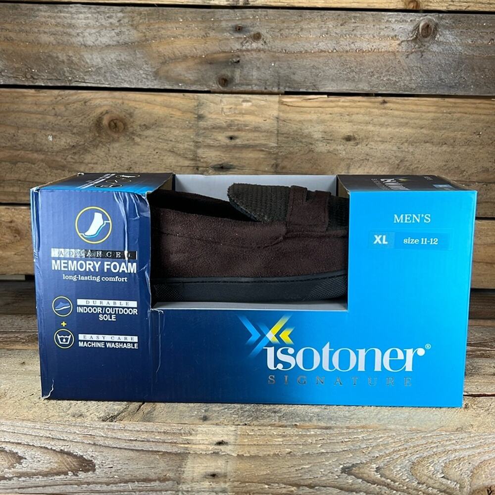 Isotoner Signature Advanced Memory Foam Men's Slippers - Dark Chocolate - NWB